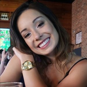 Meet your Posher, Alexa